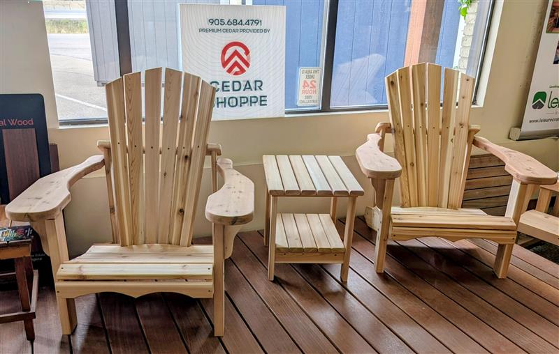 Deluxe Fir Muskoa Chairs
